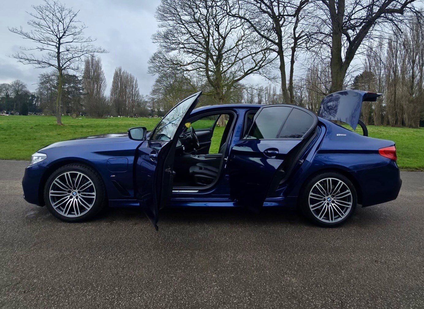 Used BMW 5 Series 2018 for sale - 77706477: Photo 45