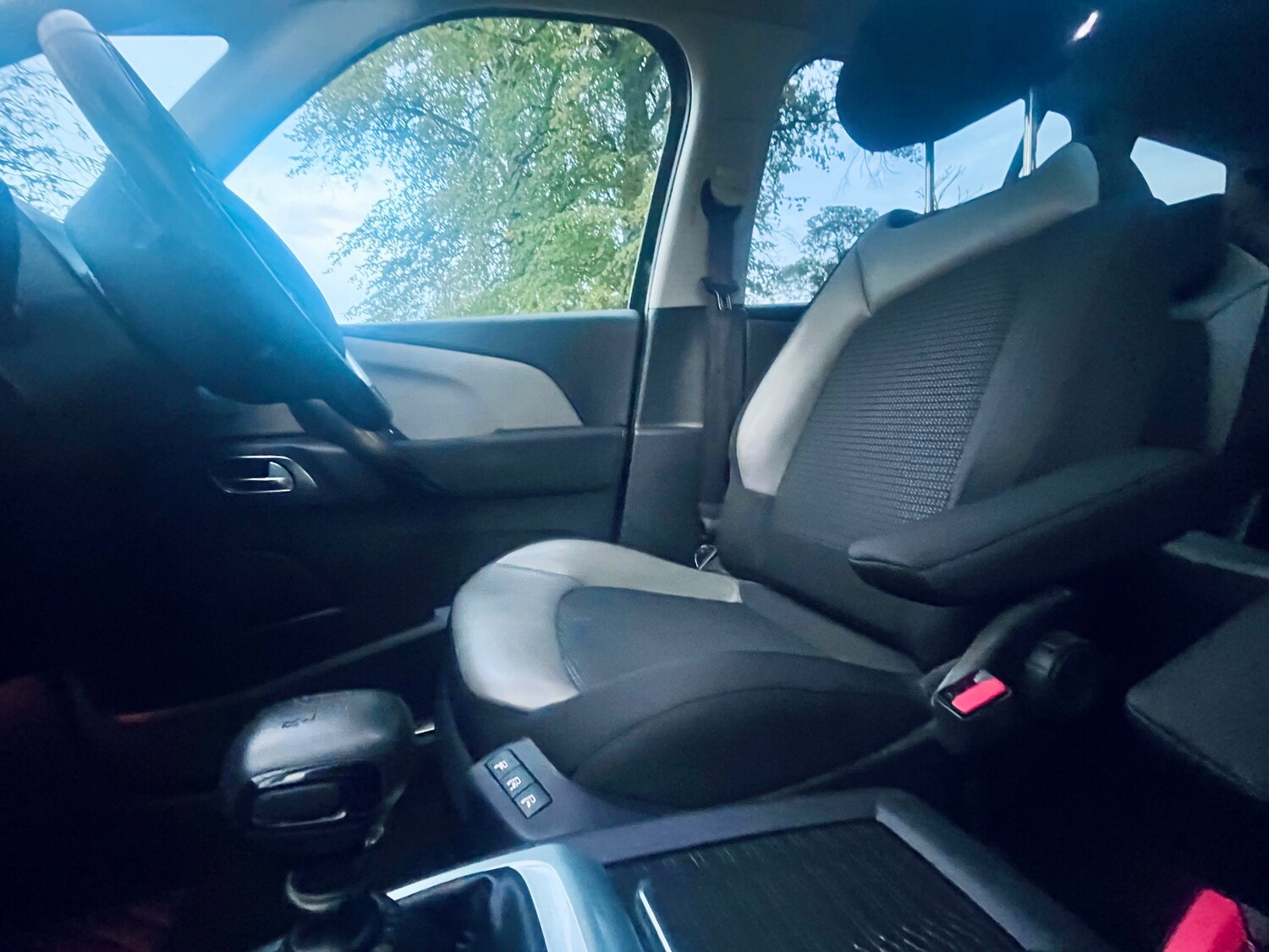 Used Citroen C4 Grand Picasso 2018 for sale - 76804312: Photo 50