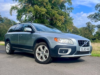 2011 (60) - 2.4 D5 SE Lux Estate 5dr Diesel Geartronic AWD Euro 5 (205 ps)