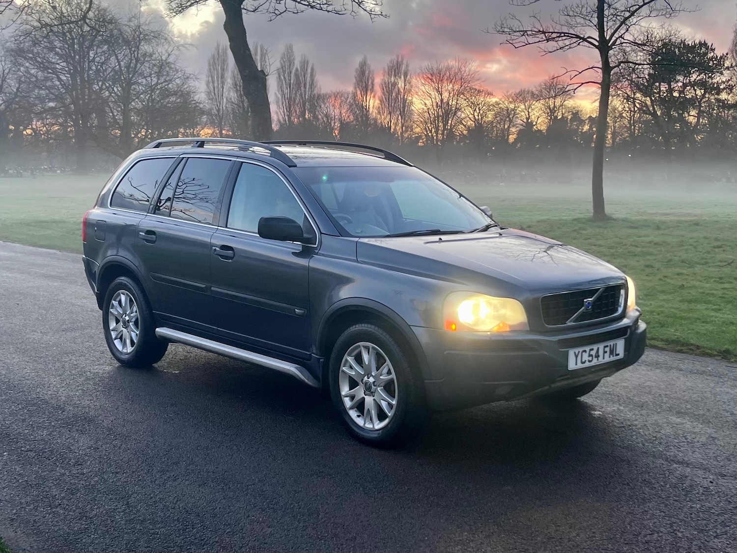 Used Volvo XC90 2004 for sale - 77011995: Photo 16