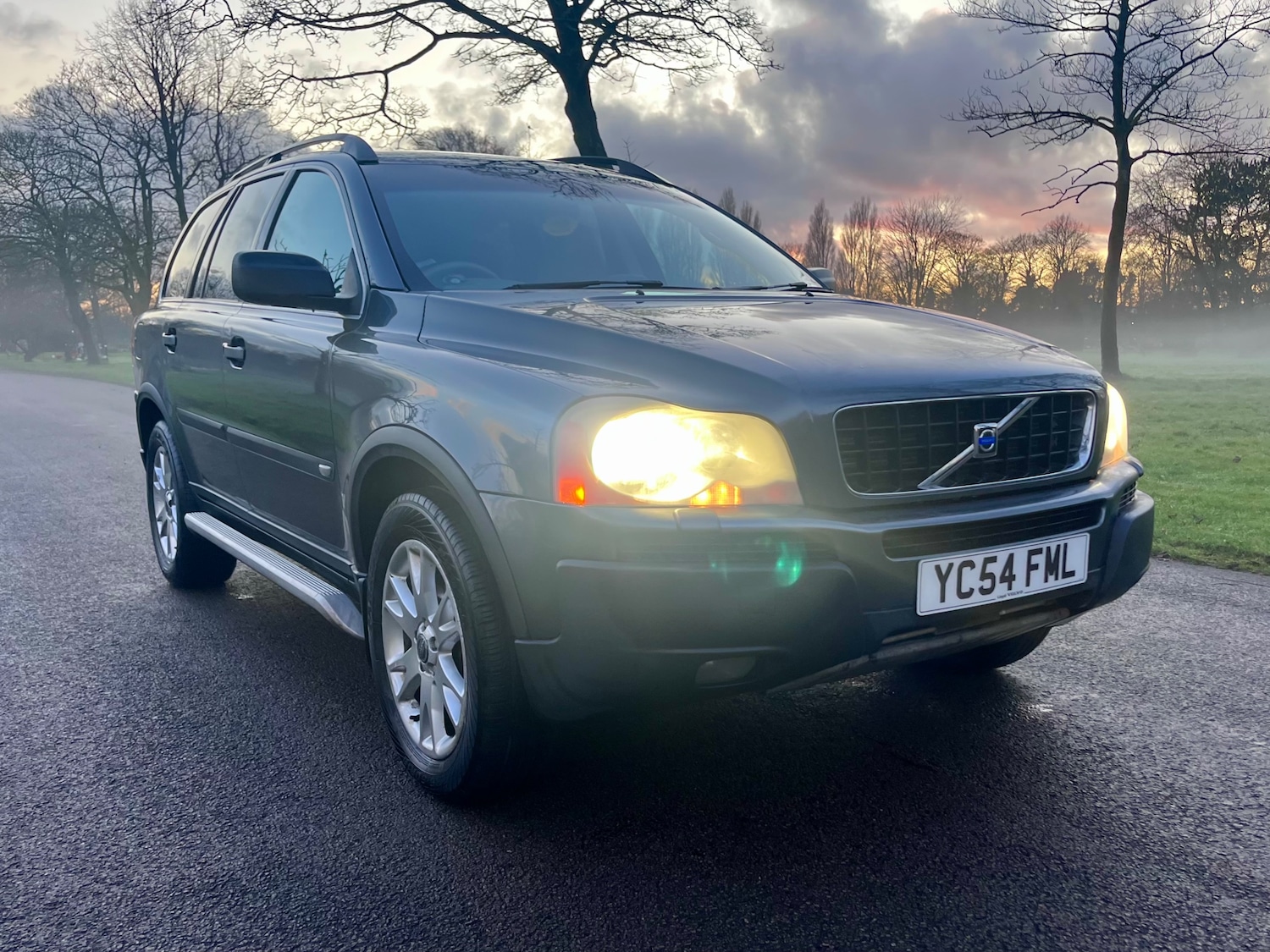 Used Volvo XC90 2004 for sale - 77011995: Photo 24