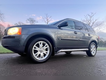 Used Volvo XC90 2004 for sale - 77011995: Photo