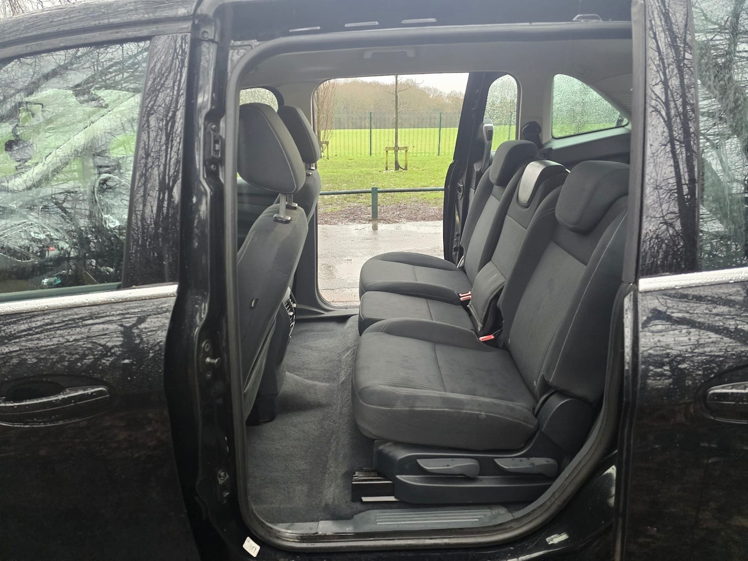 Used Ford Grand C-Max 2013 for sale - 77634738: Photo 14