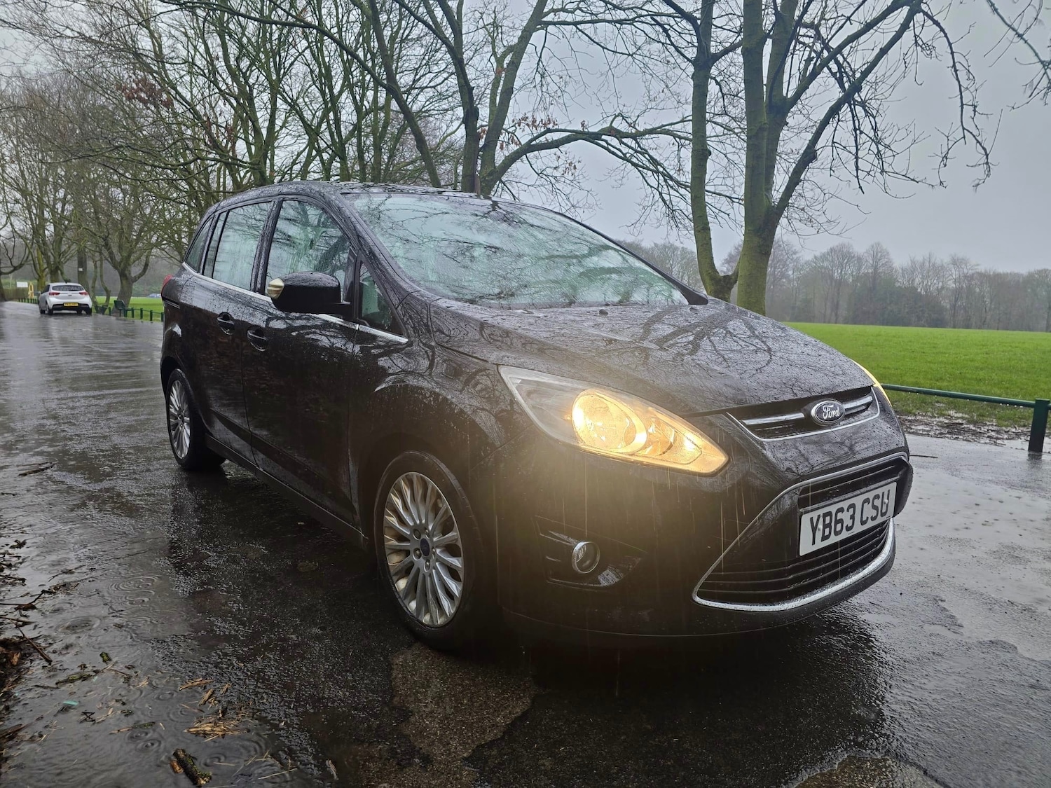 Used Ford Grand C-Max 2013 for sale - 77634738: Photo 32