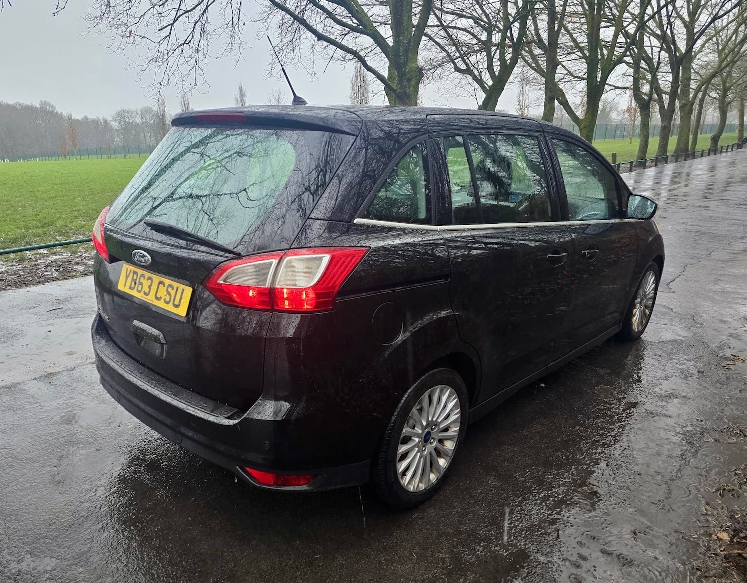 Used Ford Grand C-Max 2013 for sale - 77634738: Photo 9