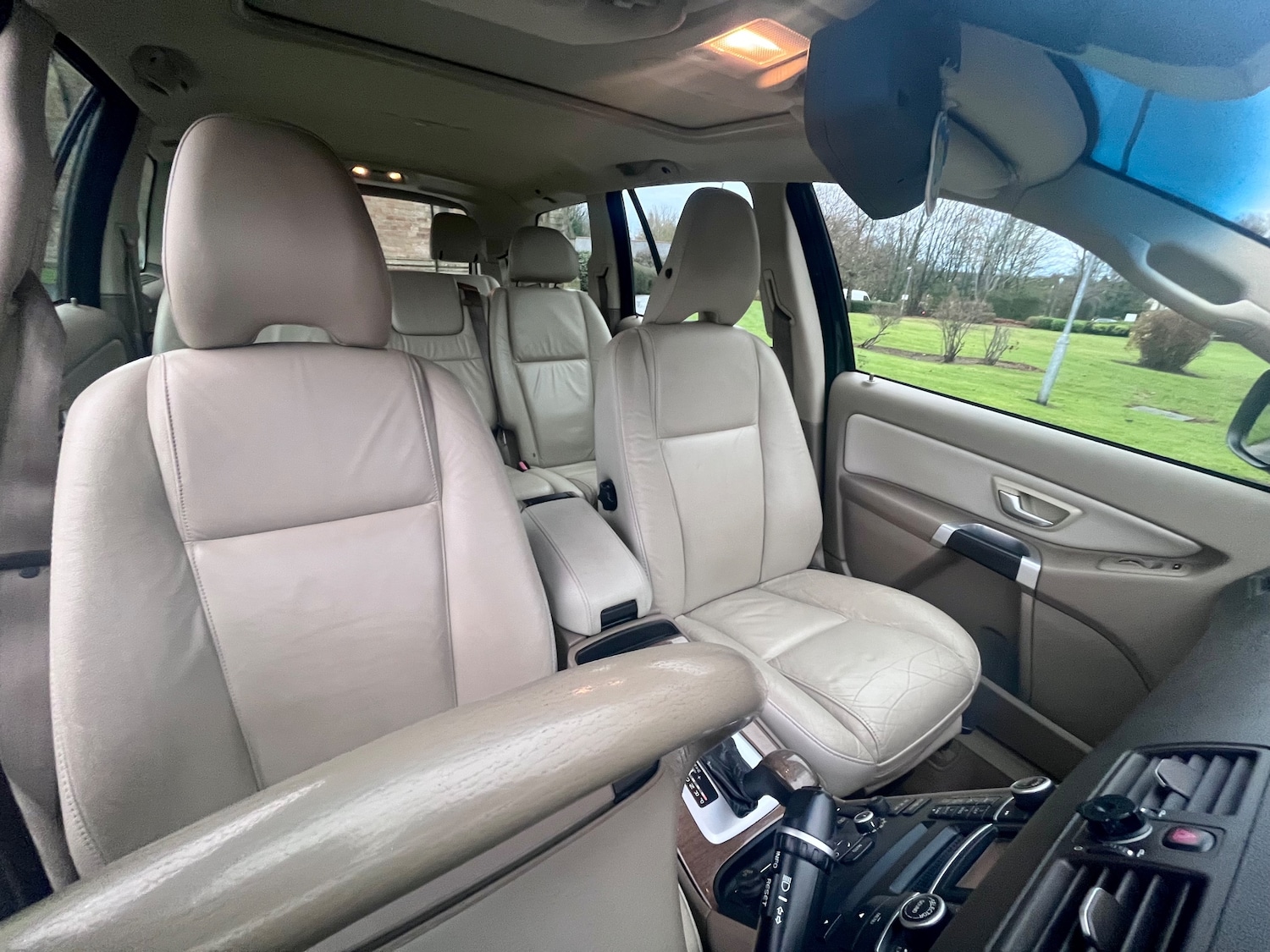 Used Volvo XC90 2010 for sale - 76546002: Photo 17