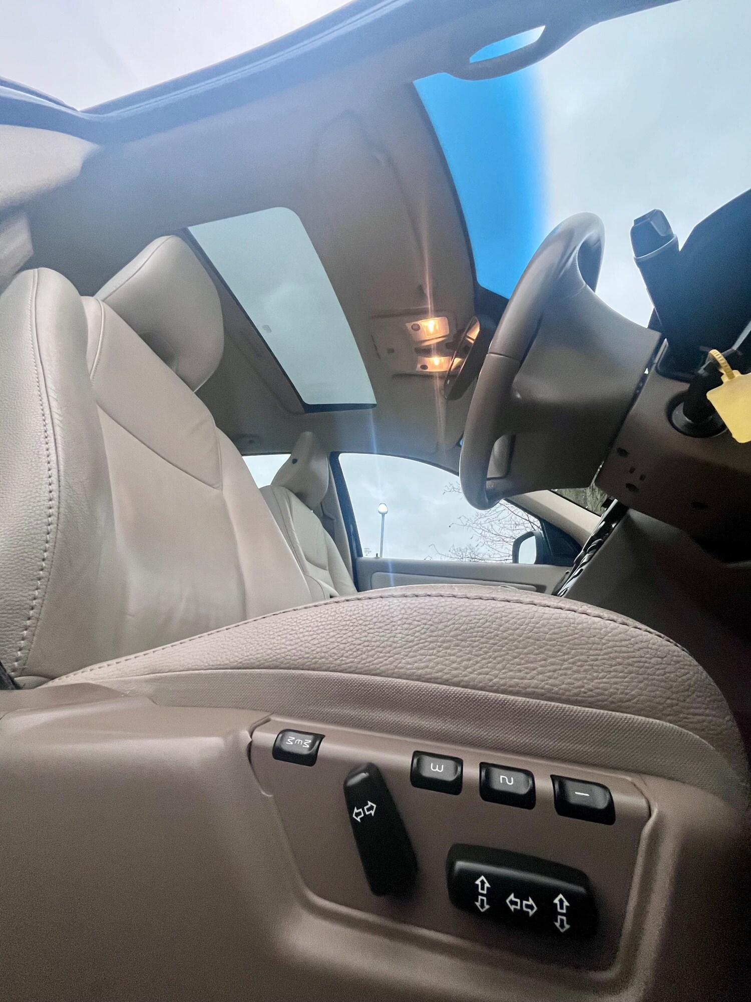 Used Volvo XC90 2010 for sale - 76546002: Photo 37