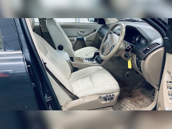 Used Volvo XC90 2010 for sale - 76546002: Photo