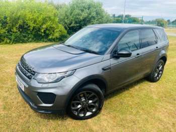 Used Land Rover Discovery Sport 2019 for sale - 74577405: Photo