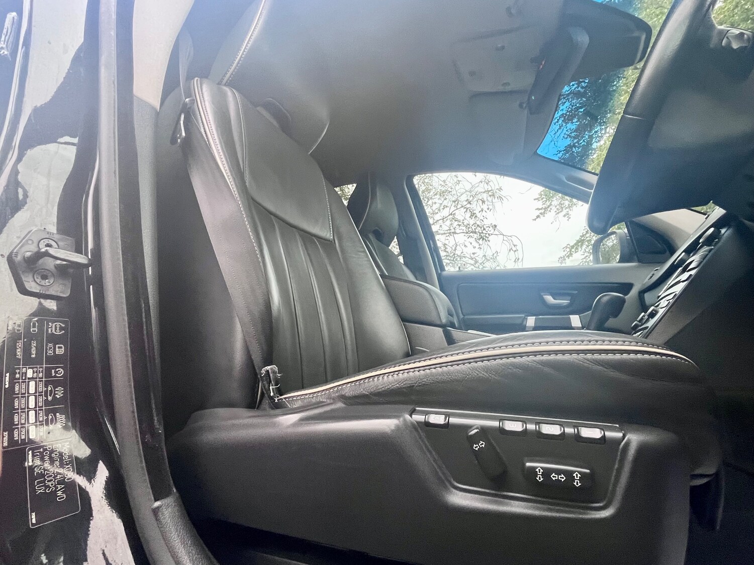 Used Volvo XC90 2011 for sale - 75793118: Photo 18