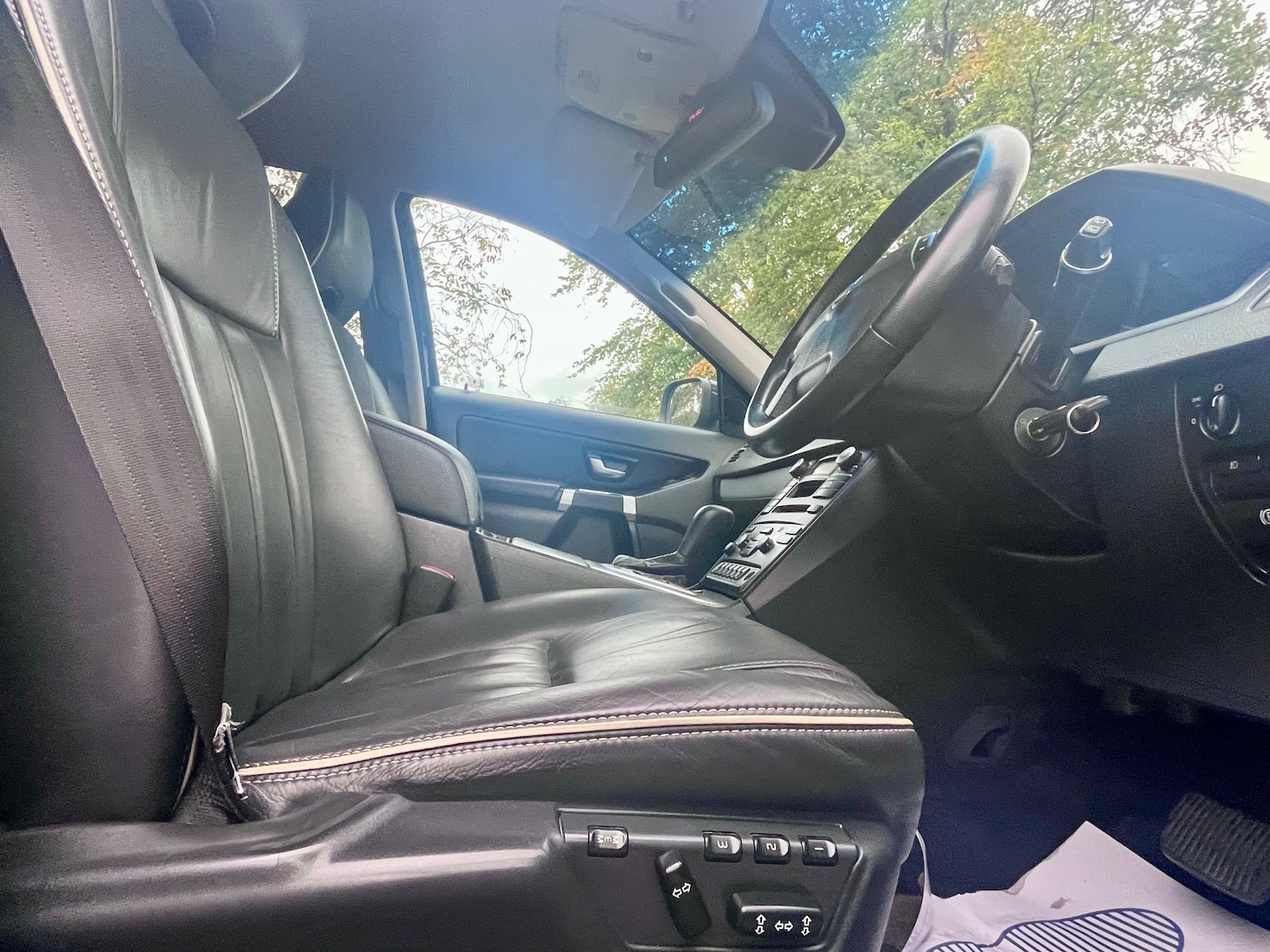Used Volvo XC90 2011 for sale - 75793118: Photo 29