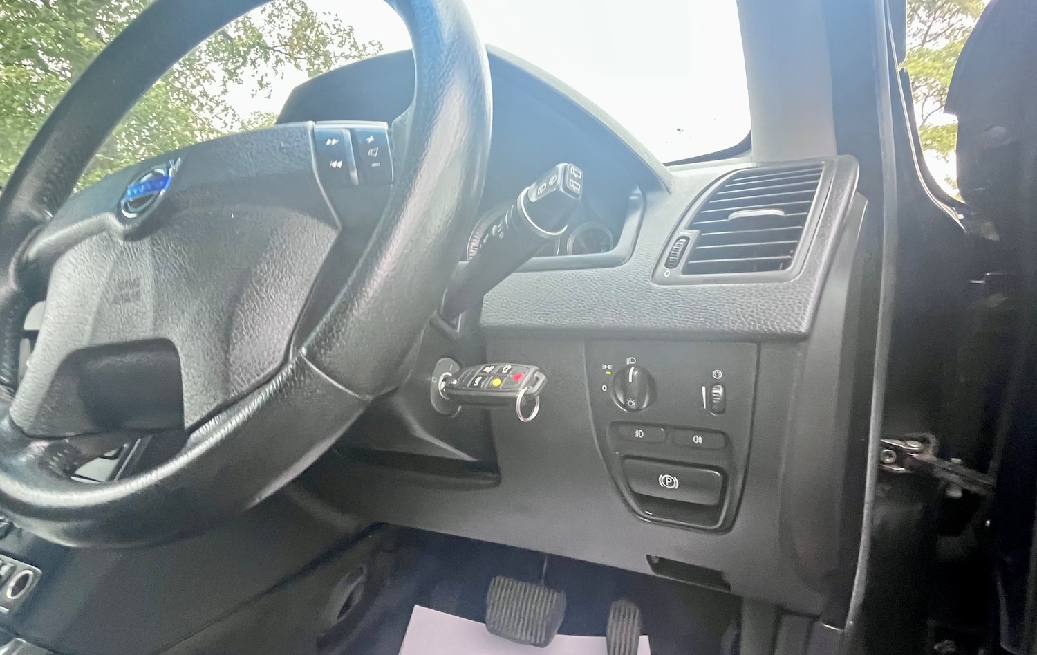 Used Volvo XC90 2011 for sale - 75793118: Photo 31
