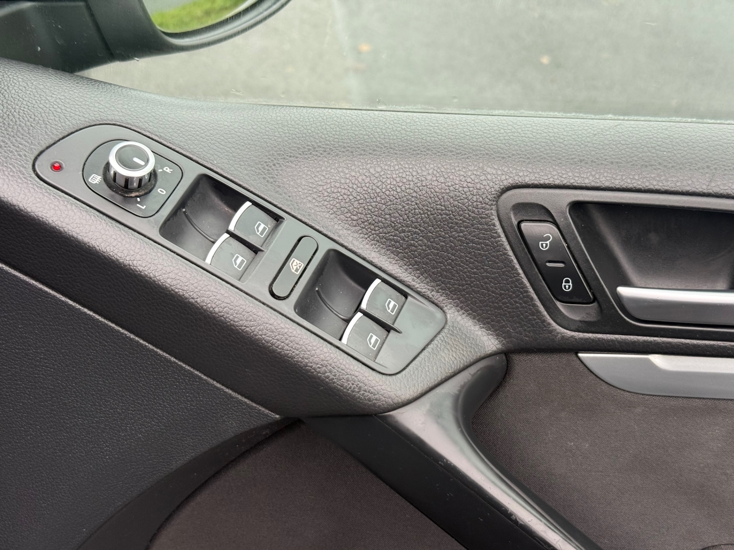 Used Volkswagen Tiguan 2015 for sale - 76759792: Photo 21