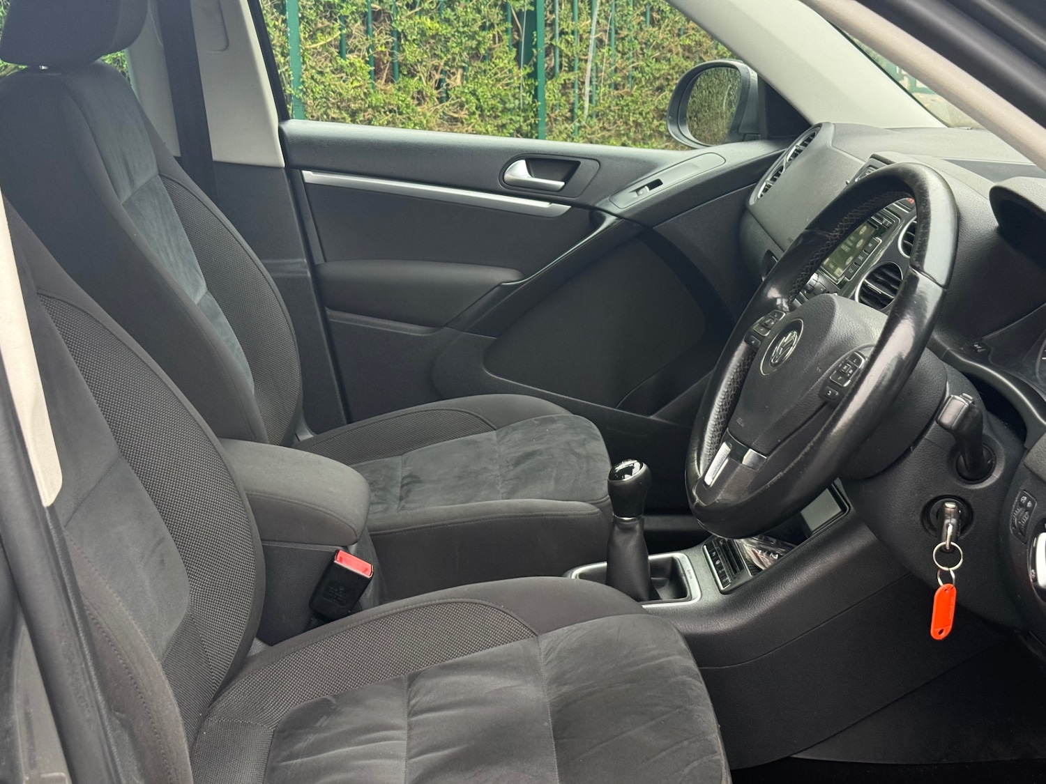 Used Volkswagen Tiguan 2015 for sale - 76759792: Photo 22