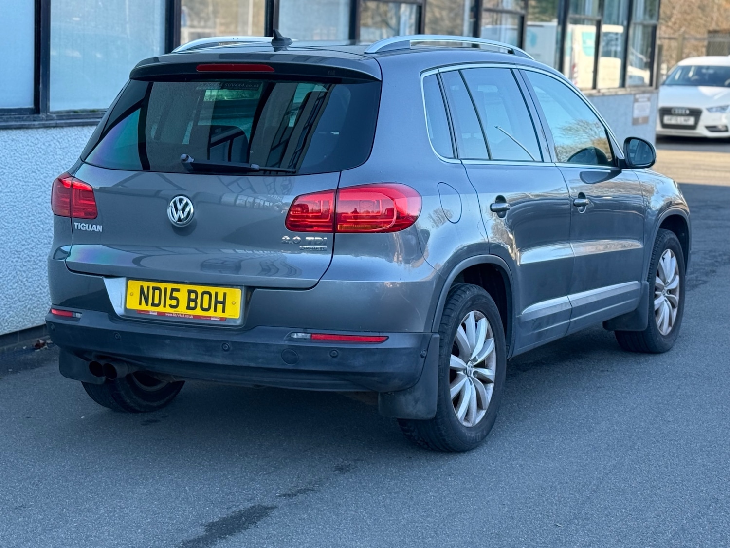 Used Volkswagen Tiguan 2015 for sale - 76759792: Photo 3