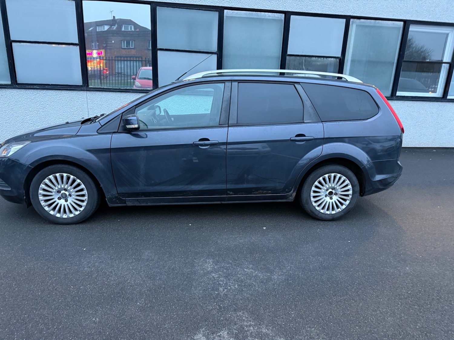 Used Ford Focus 2009 for sale - 77409820: Photo 5