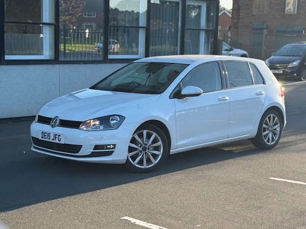 Used Volkswagen Golf 2015 for sale - 76098839: Photo 5