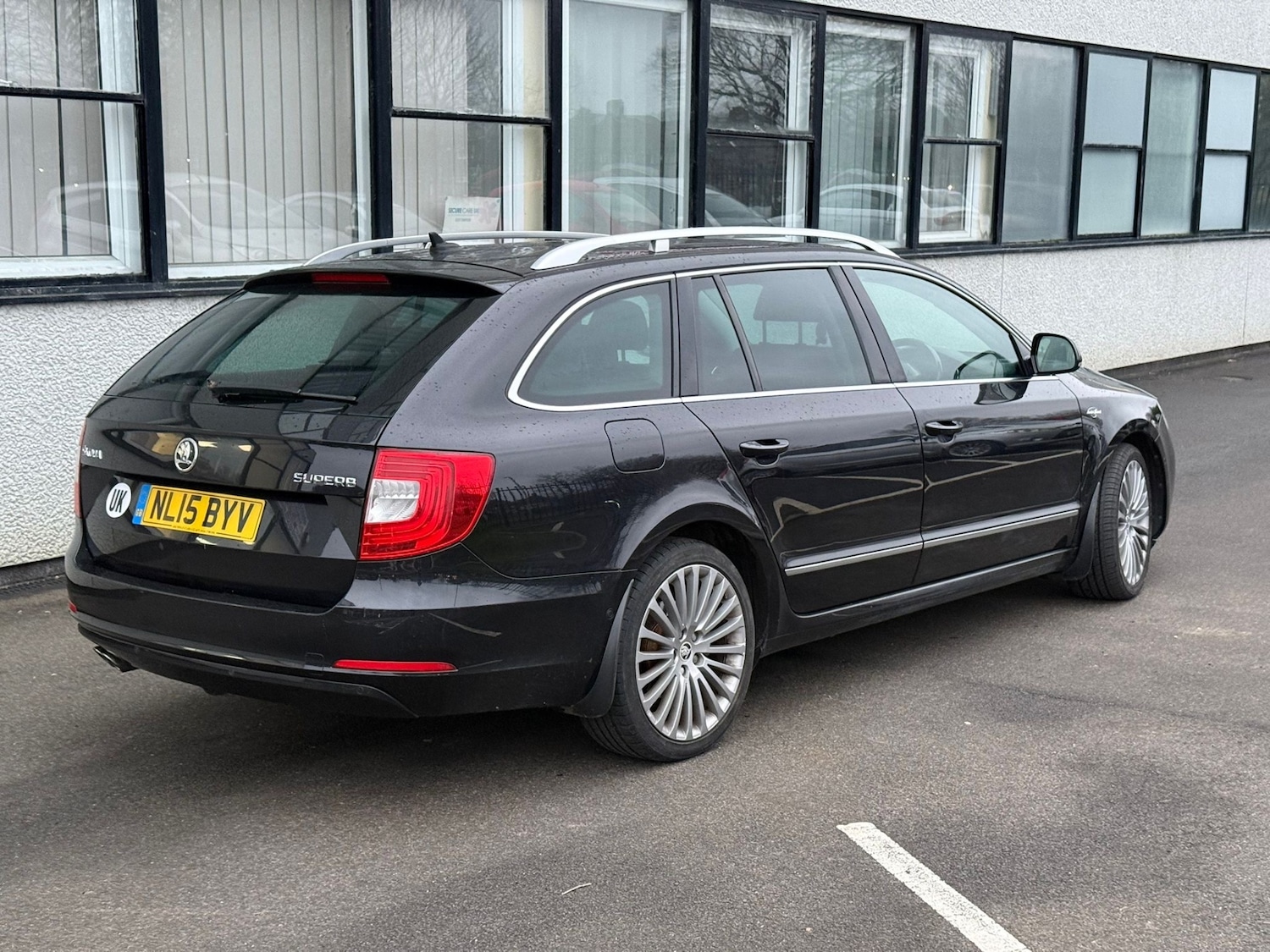 Used Skoda Superb 2015 for sale - 77426214: Photo 11