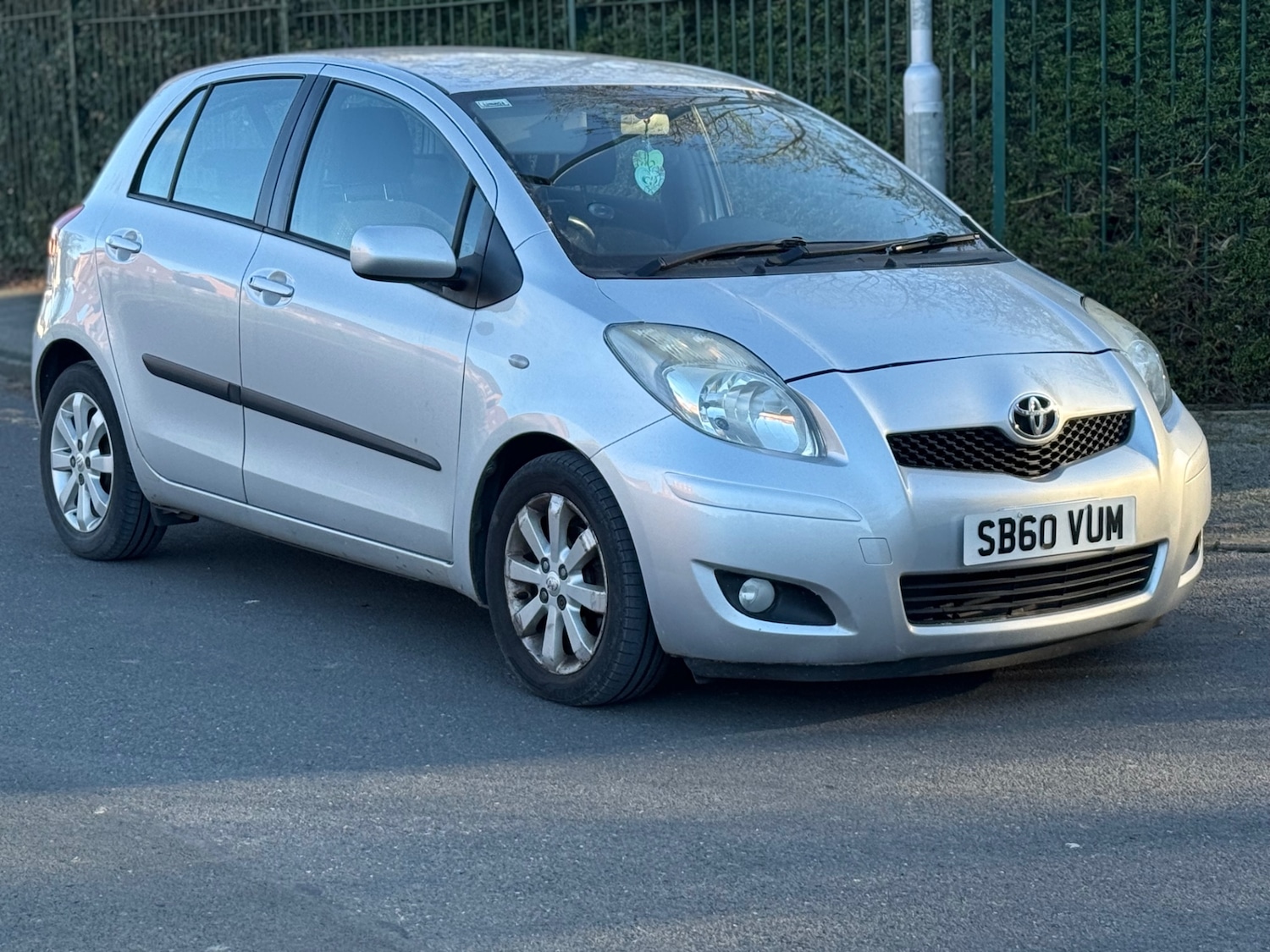 Used Toyota Yaris 2011 for sale - 77201042: Photo 12