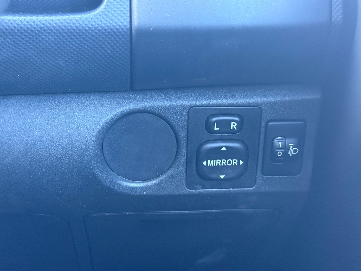 Used Toyota Yaris 2011 for sale - 77201042: Photo 16