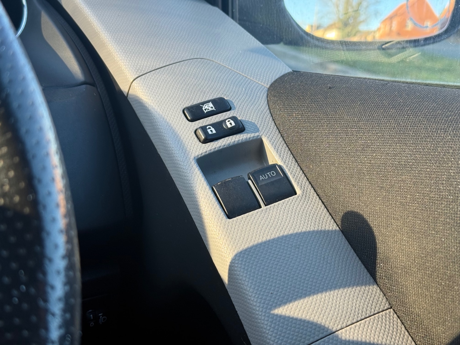 Used Toyota Yaris 2011 for sale - 77201042: Photo 17