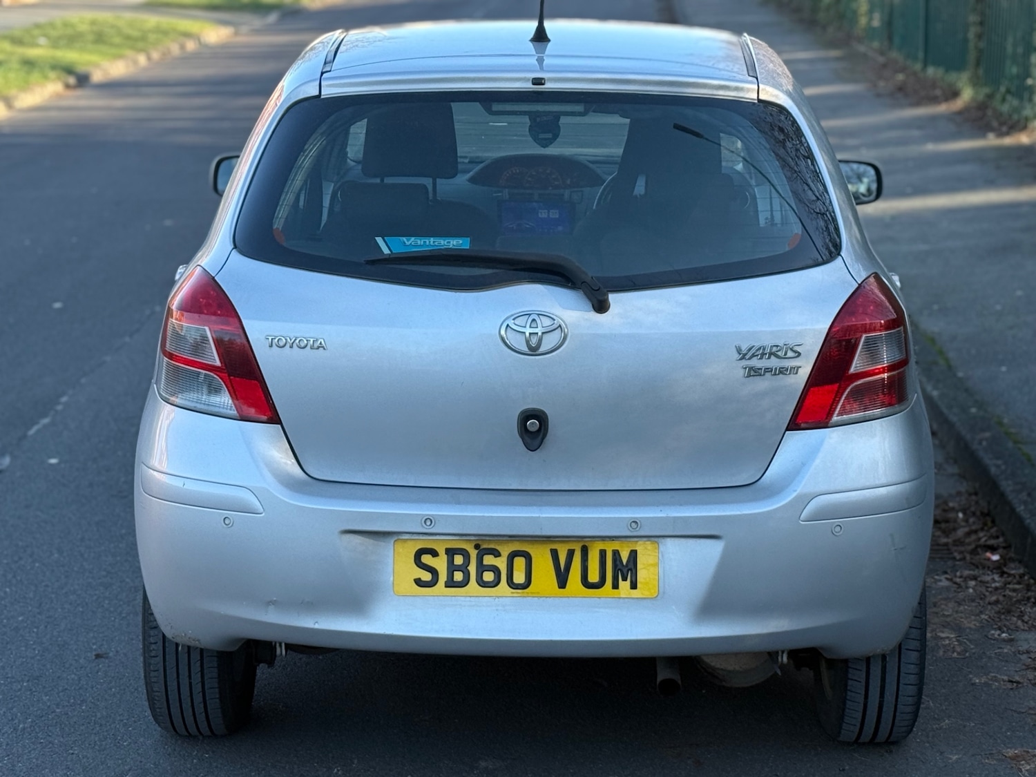 Used Toyota Yaris 2011 for sale - 77201042: Photo 8