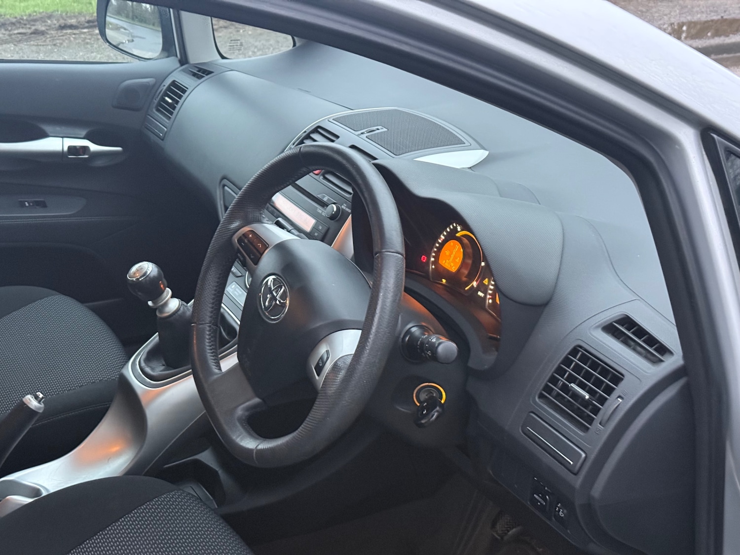 Used Toyota Auris 2011 for sale - 77604064: Photo 13