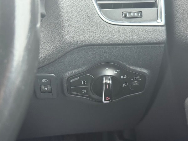 Used Audi Q5 2011 for sale - 76268686: Photo 17