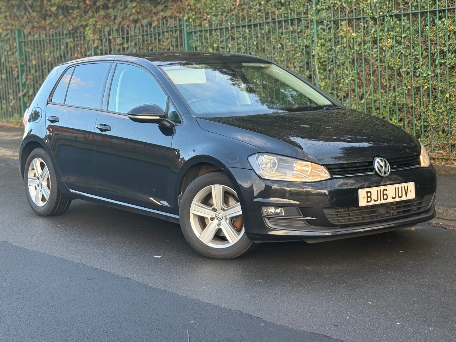 Vehicle 28