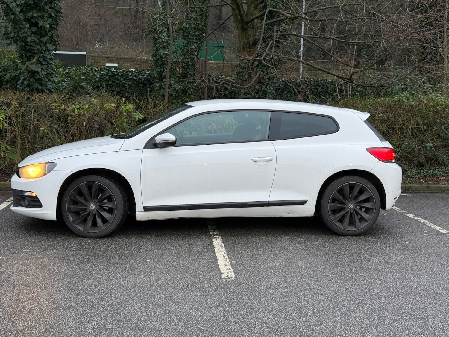 Used Volkswagen Scirocco 2013 for sale - 77349685: Photo 4