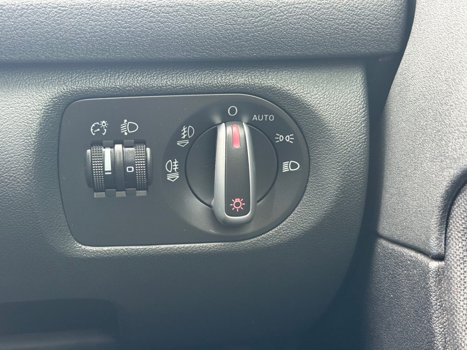 Used Audi A3 2011 for sale - 77985134: Photo 25