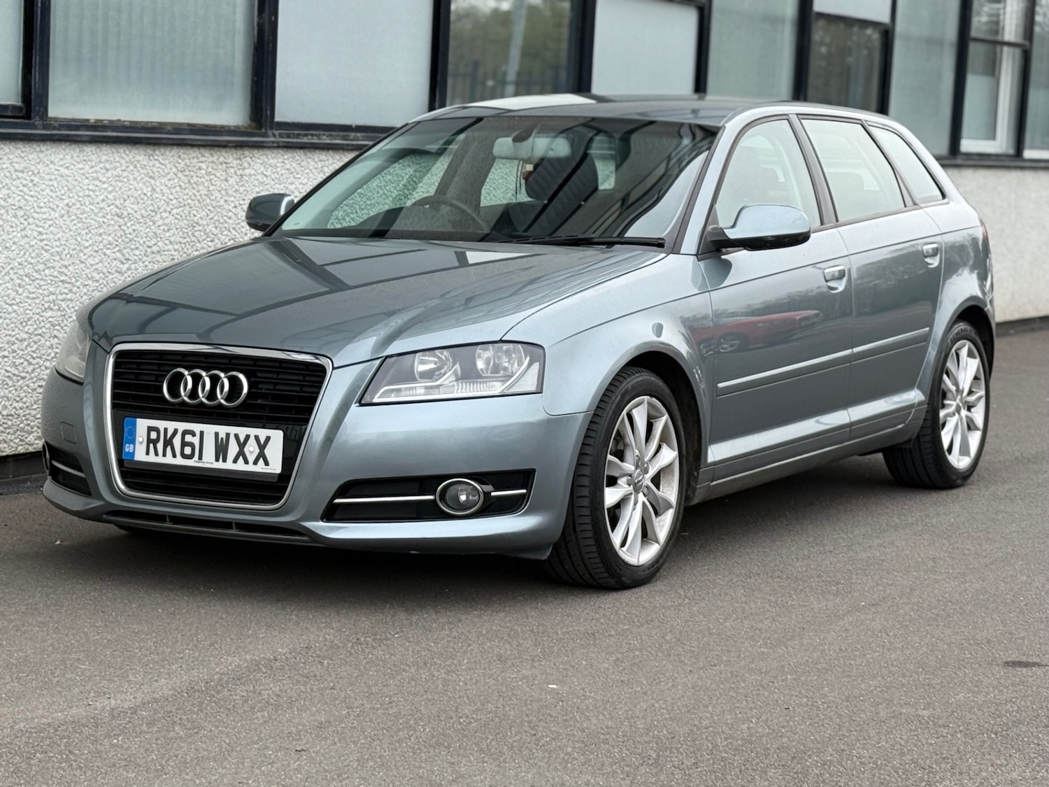 Used Audi A3 2011 for sale - 77985134: Photo 4
