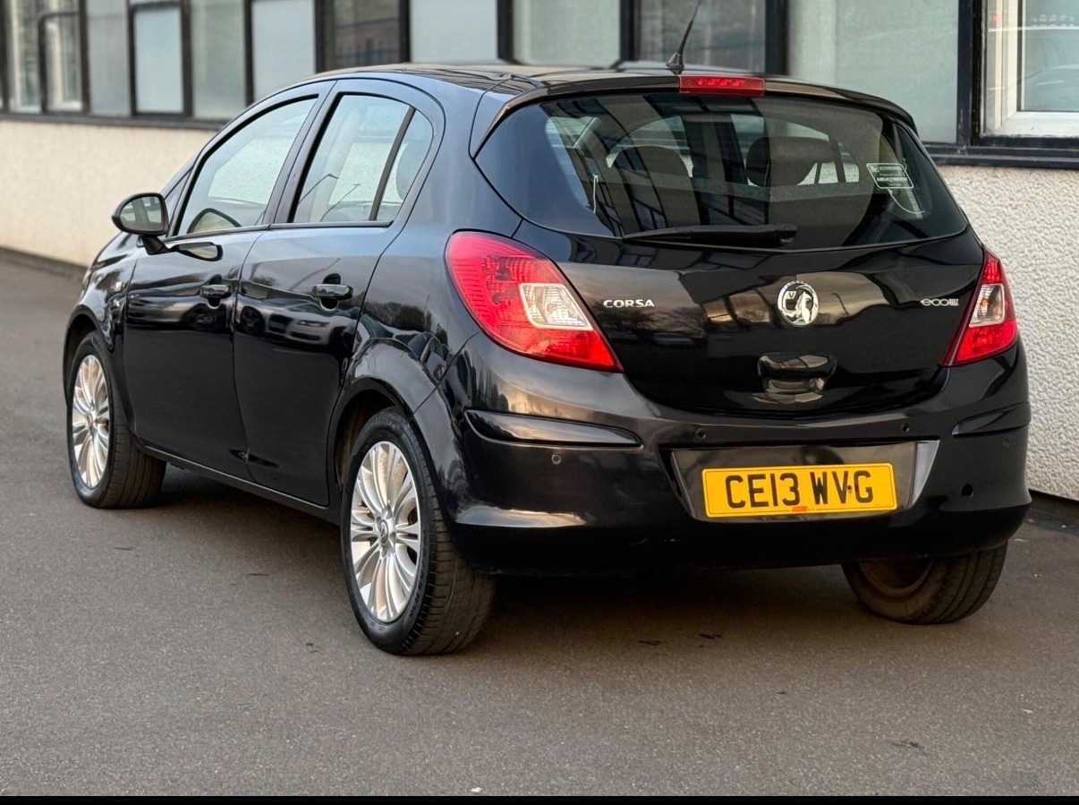 Used Vauxhall Corsa 2013 for sale - 78176851: Photo 2