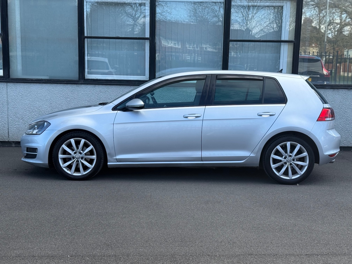 Used Volkswagen Golf 2014 for sale - 78210772: Photo 11