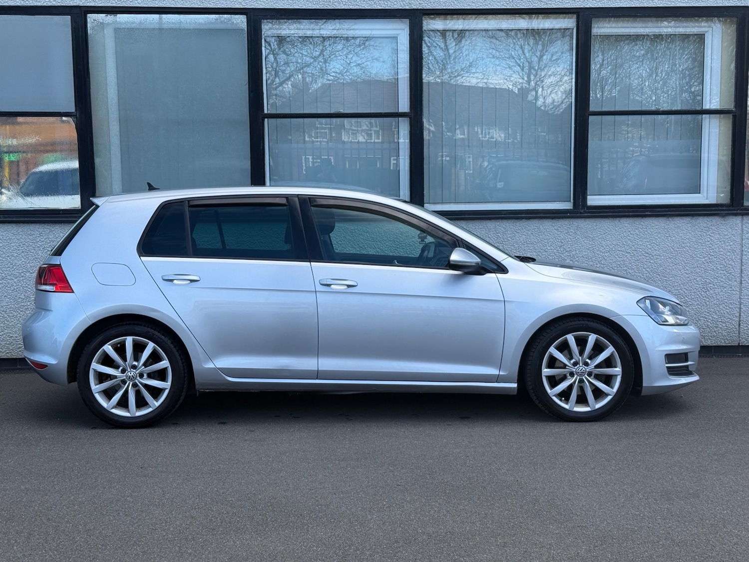 Used Volkswagen Golf 2014 for sale - 78210772: Photo 5