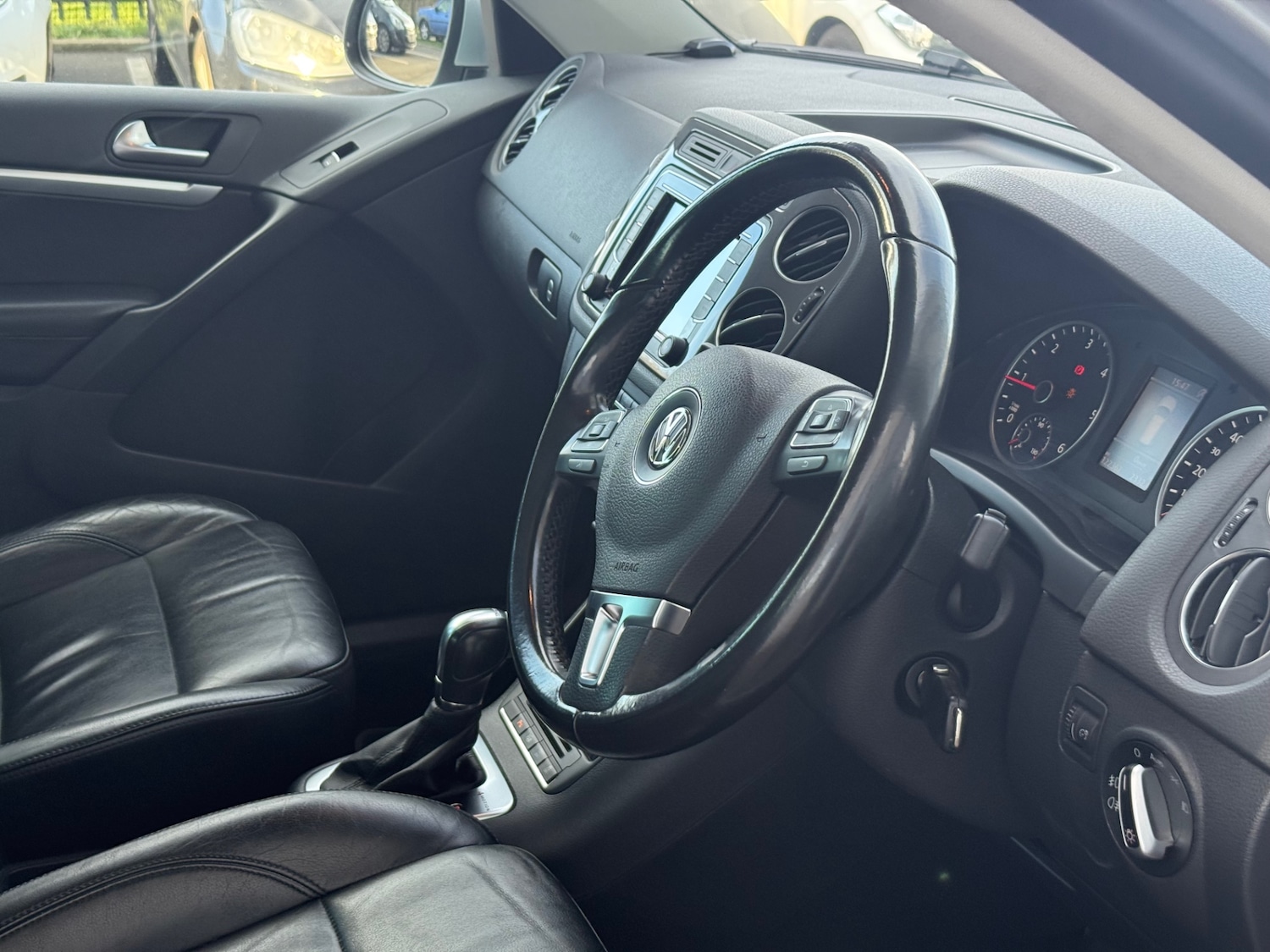 Used Volkswagen Tiguan 2012 for sale - 77669349: Photo 17