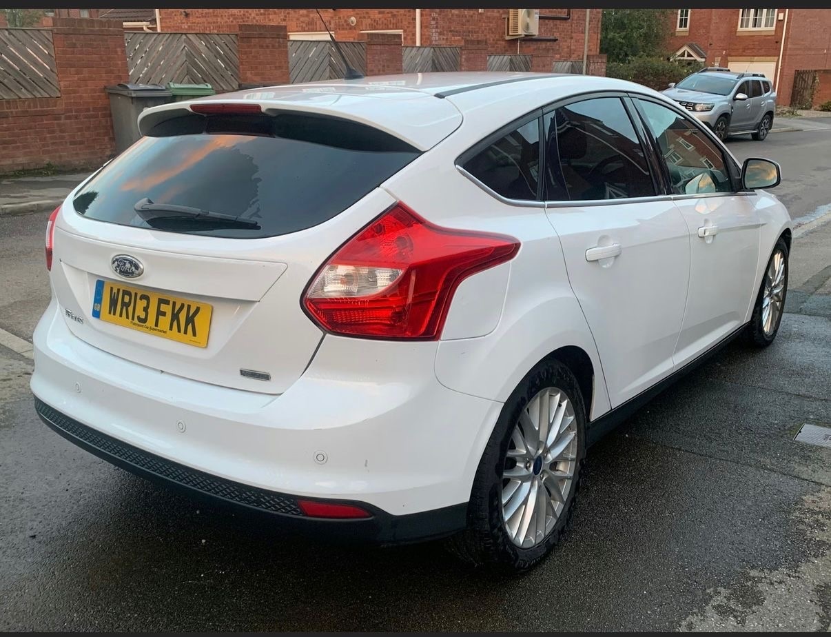 Used Ford Focus 2013 for sale - 76644534: Photo 4