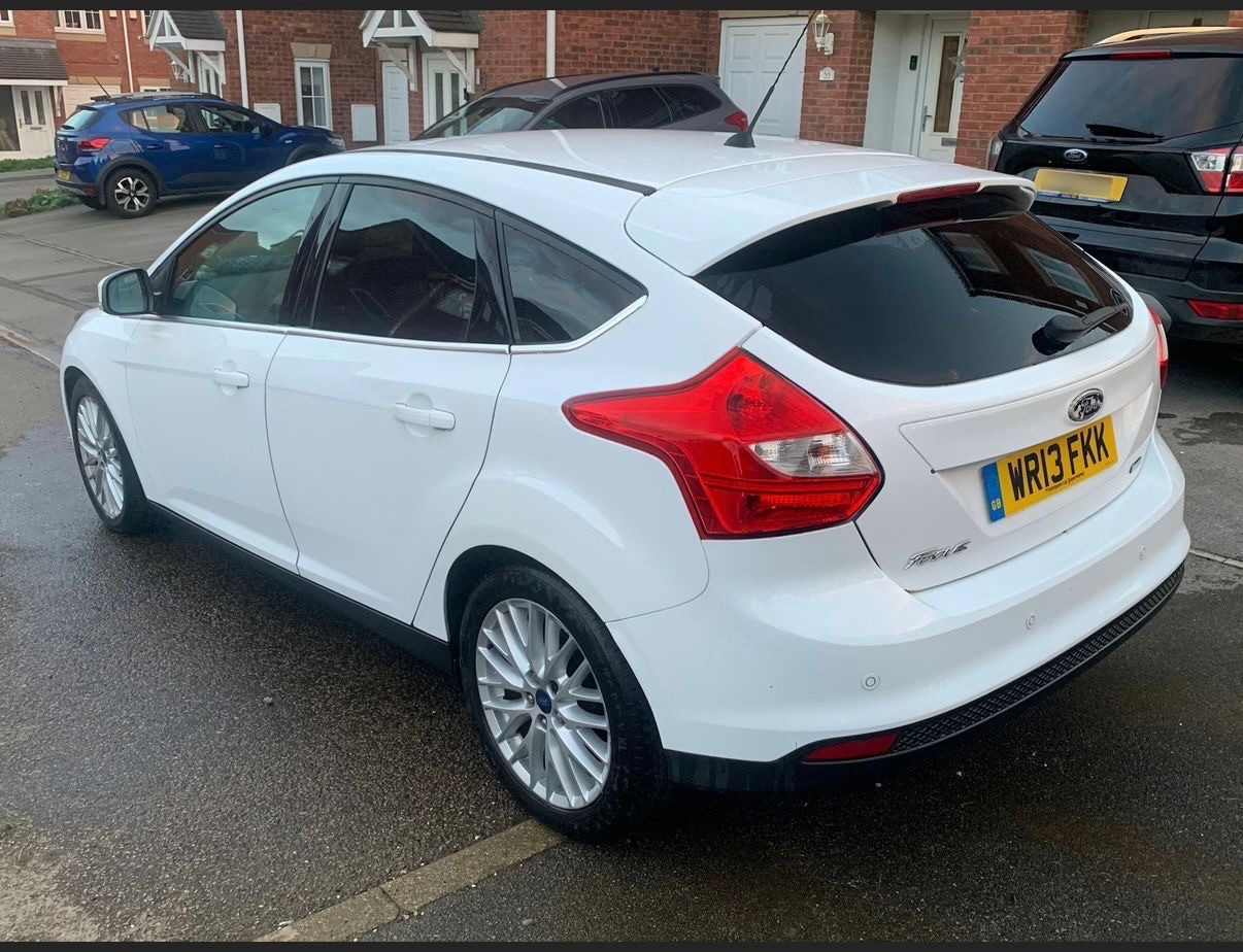 Used Ford Focus 2013 for sale - 76644534: Photo 5