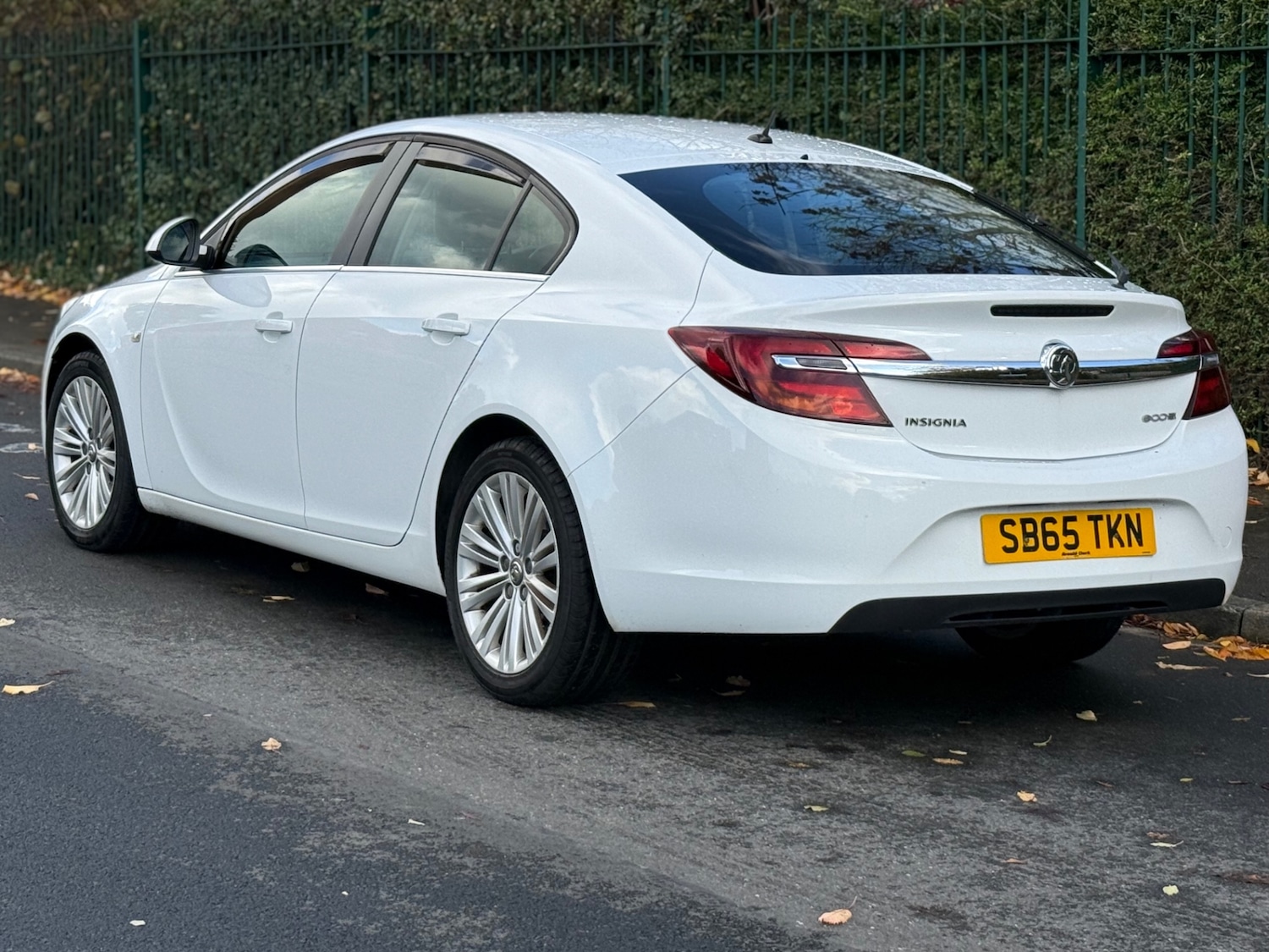 Used Vauxhall Insignia 2015 for sale - 76497077: Photo 11