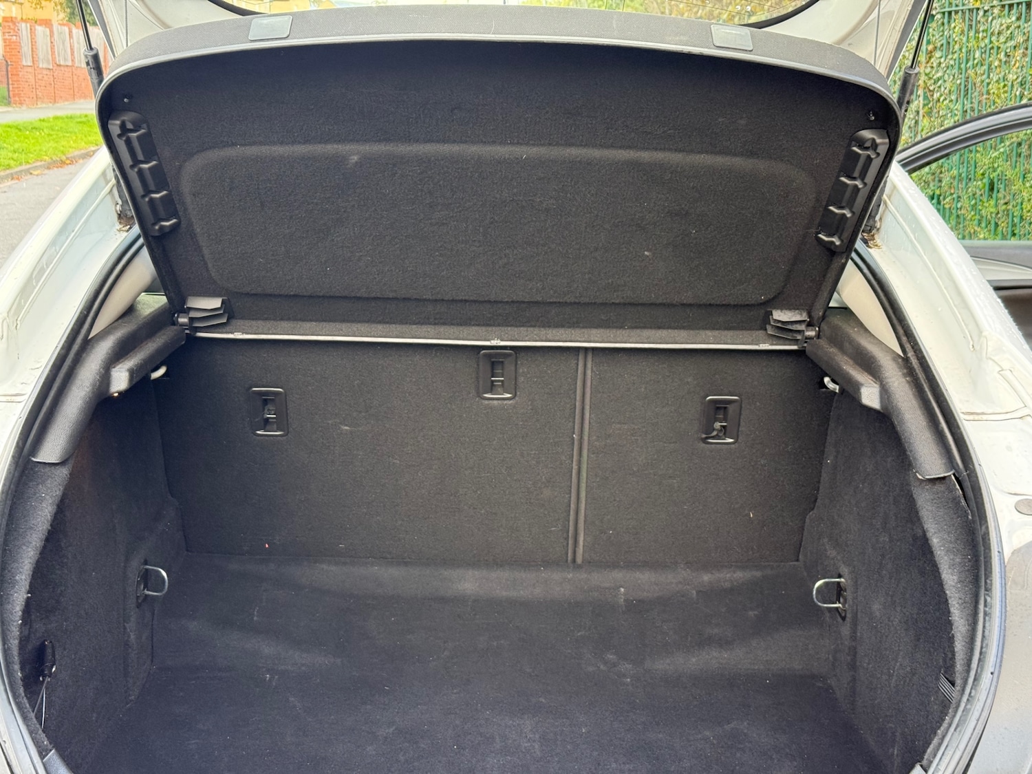 Used Vauxhall Insignia 2015 for sale - 76497077: Photo 23