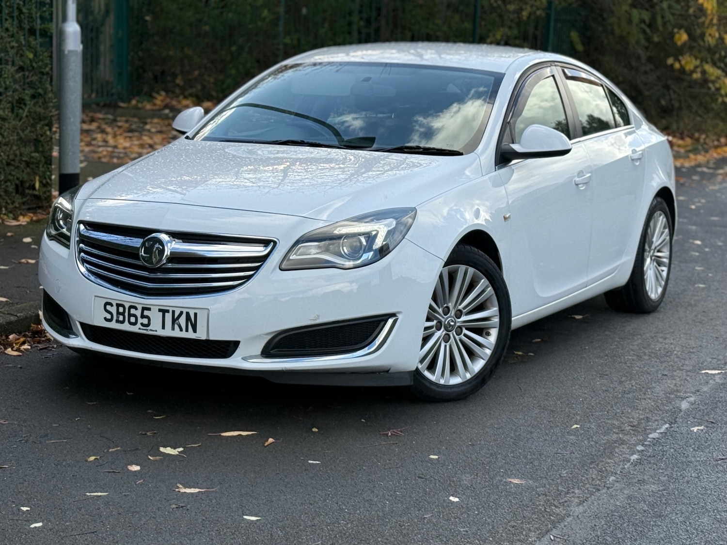 Used Vauxhall Insignia 2015 for sale - 76497077: Photo 25