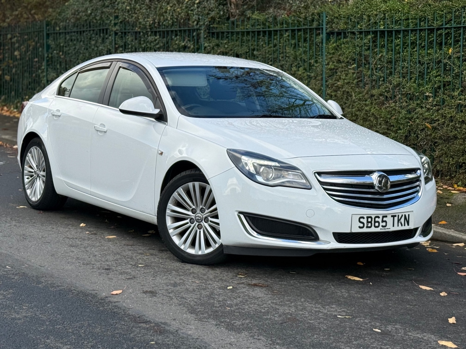 Used Vauxhall Insignia 2015 for sale - 76497077: Photo 26