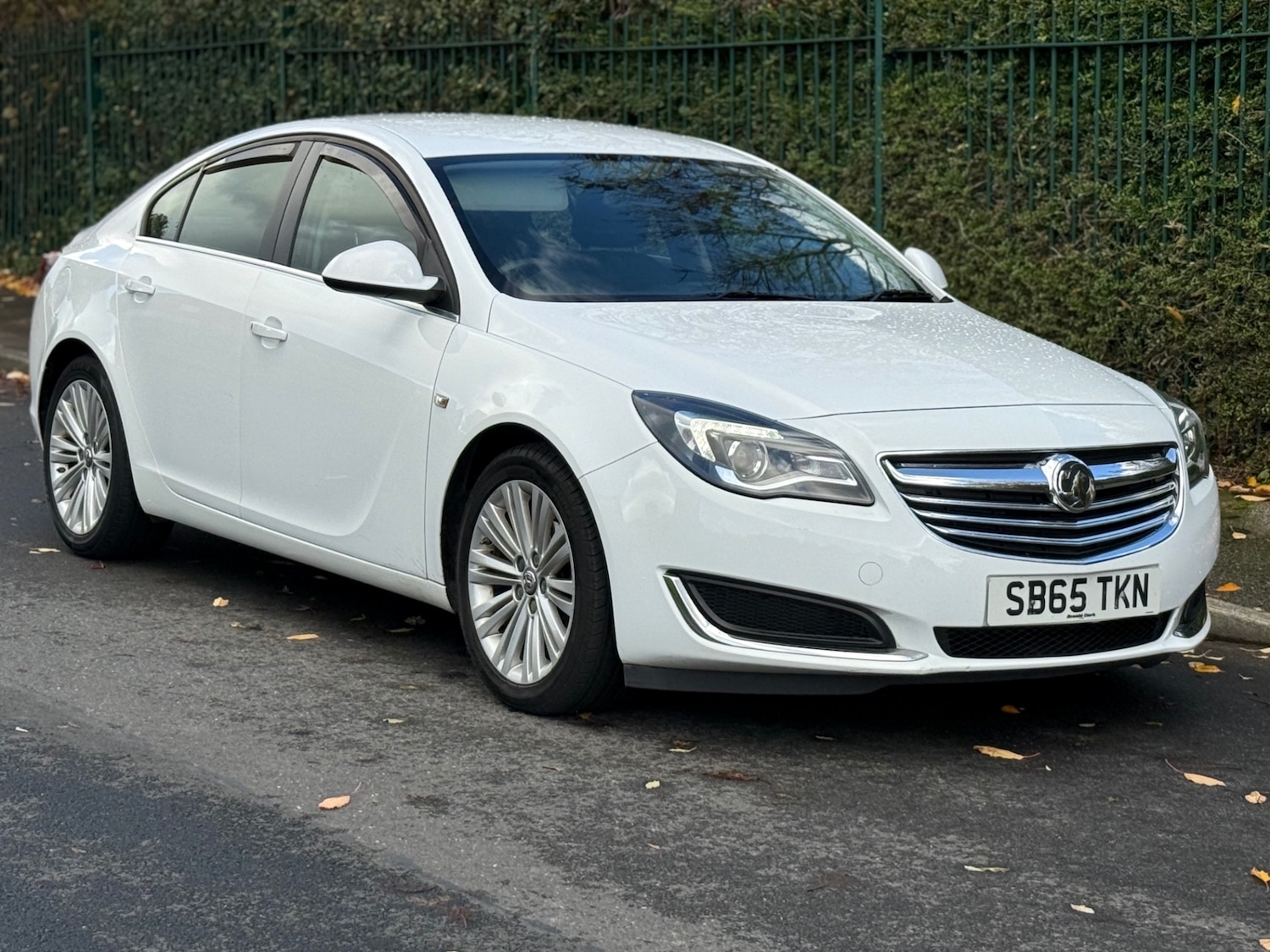 Used Vauxhall Insignia 2015 for sale - 76497077: Photo 5