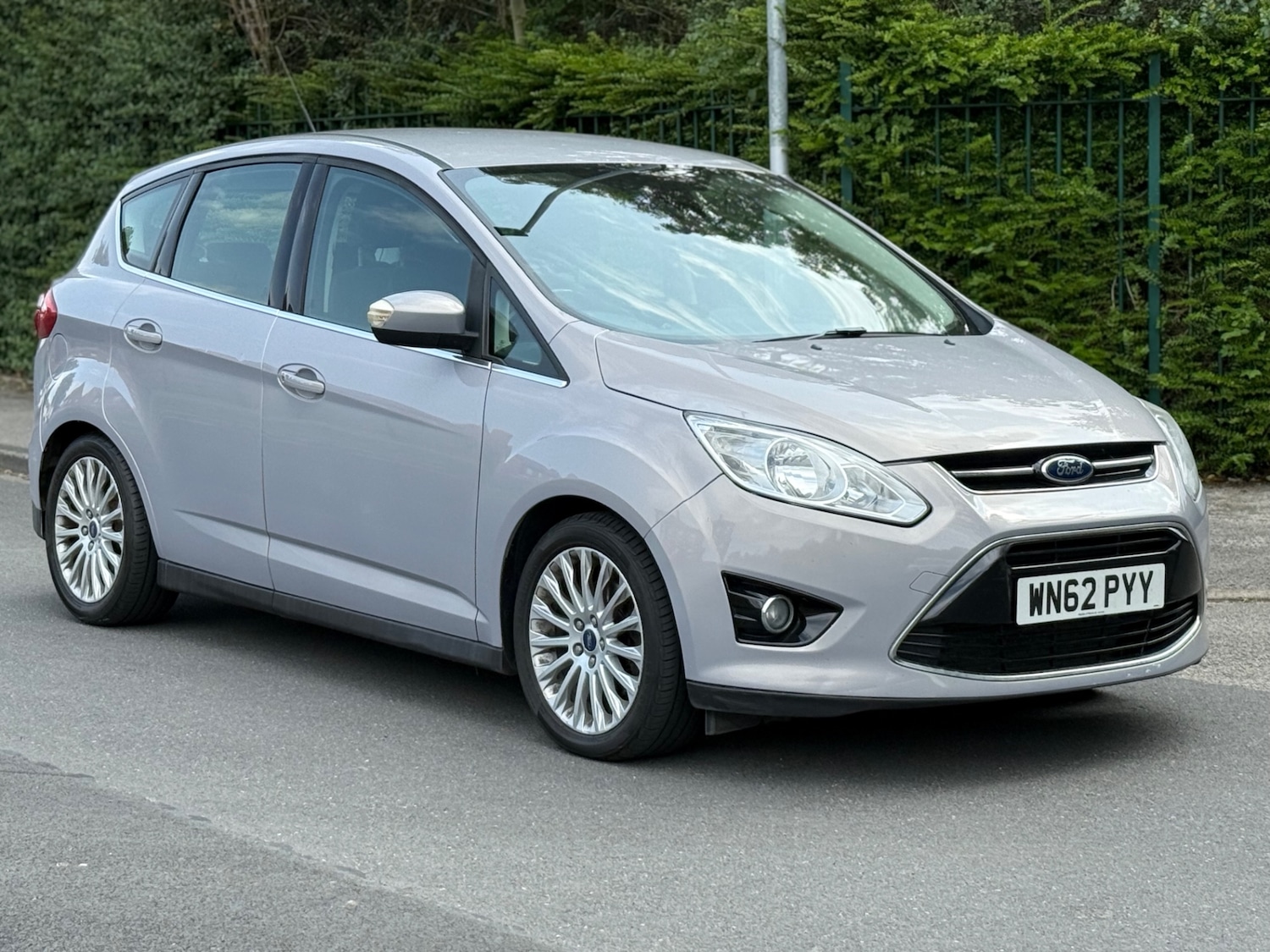 Vehicle 28