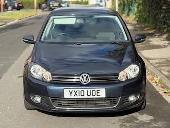 Used Volkswagen Golf 2010 for sale - 75702999: Photo