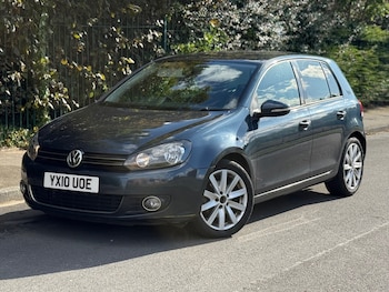 Used Volkswagen Golf 2010 for sale - 75702999: Photo