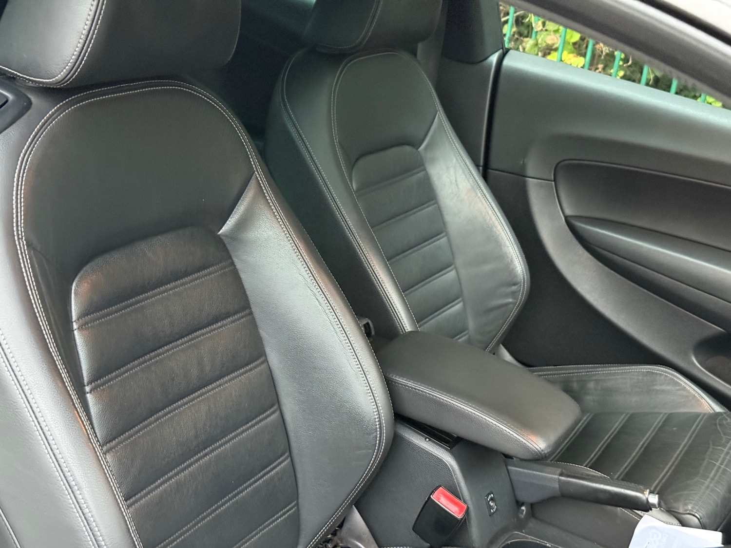 Used Volkswagen Scirocco 2010 for sale - 76197336: Photo 16