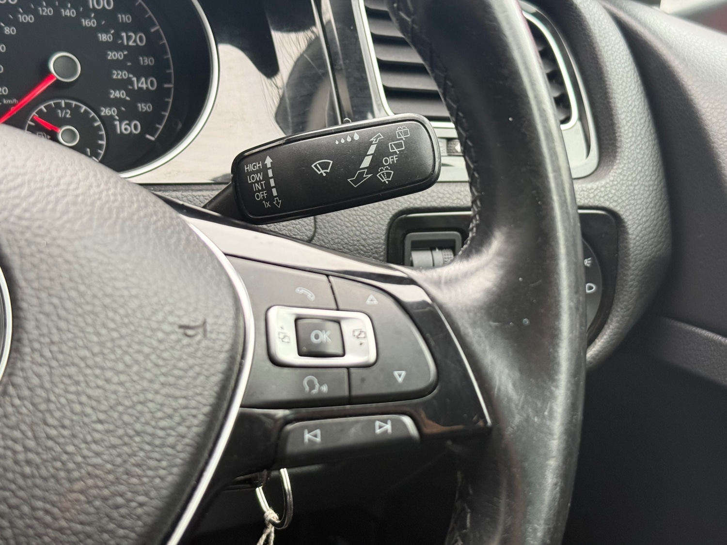 Used Volkswagen Golf 2014 for sale - 76644532: Photo 26