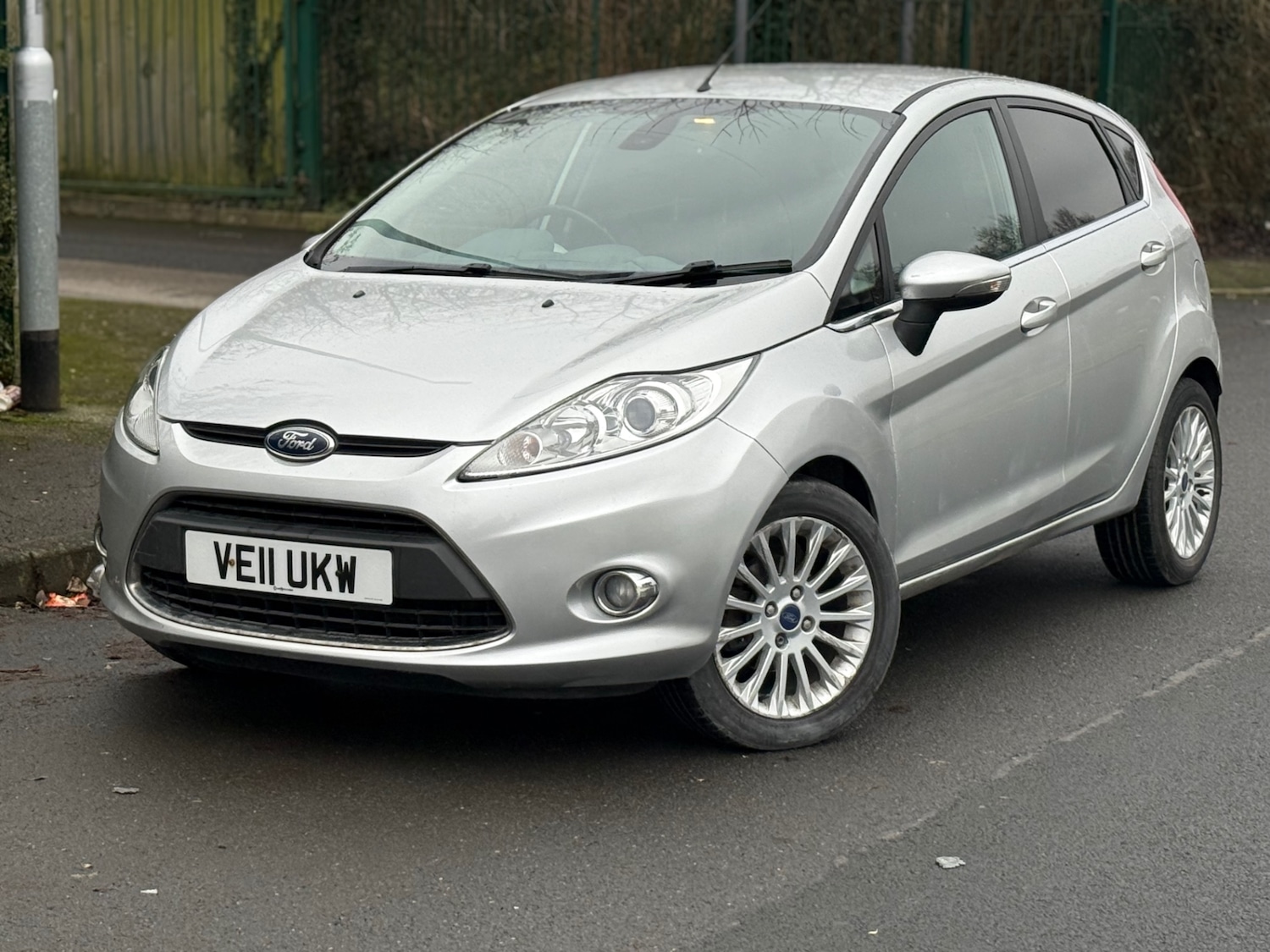 Used Ford Fiesta 2011 for sale - 77426210: Photo 4