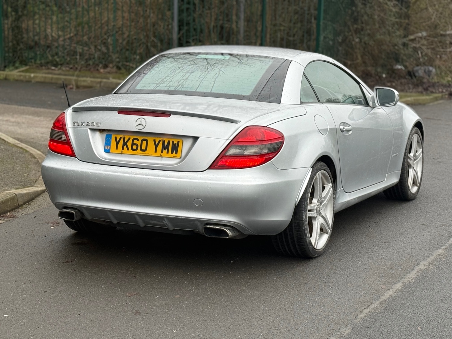 Used Mercedes-Benz SLK 2010 for sale - 77418226: Photo 19